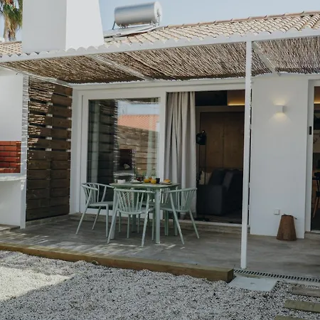 Relaxing House Faro - Rogil 4 *